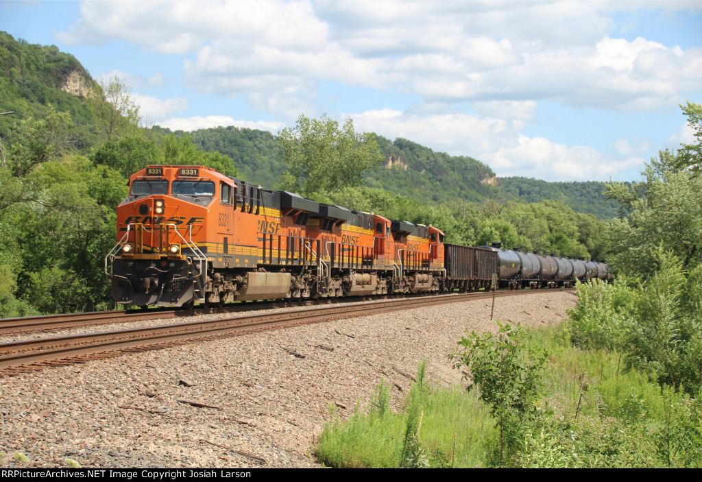 BNSF 8331 West